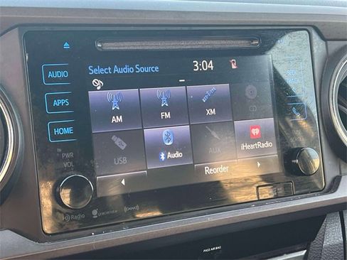 Used 2019 Toyota Tacoma TRD Sport image 33