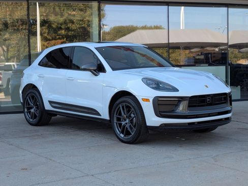 New 2026 Porsche Macan Turbo image 7
