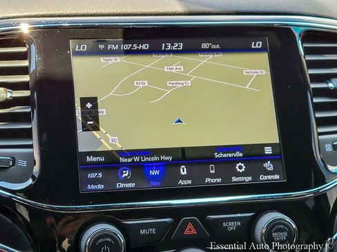 Used 2020 Jeep Grand Cherokee Limited AWD/4WD image 20