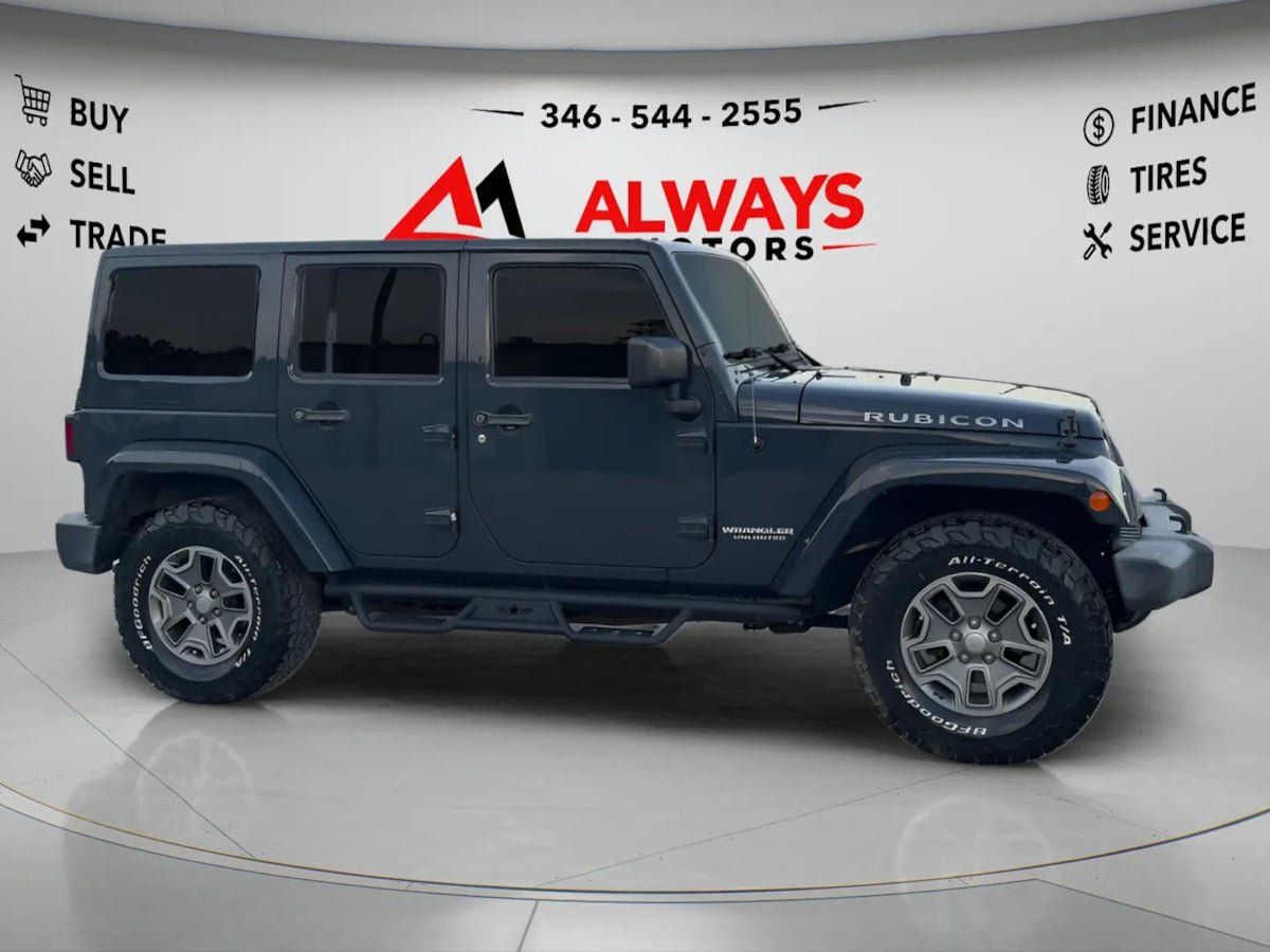 Used 2017 Jeep Wrangler Unlimited Rubicon AWD/4WD image 4