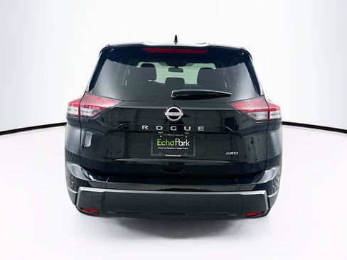 Used 2026 Nissan Rogue SV AWD/4WD image 7