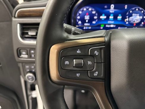 Certified 2024 Chevrolet Suburban High Country image 23