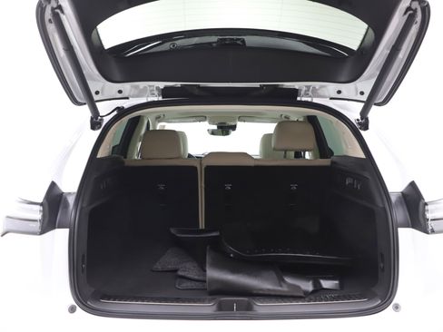 Used 2021 Buick Envision Avenir w/ Technology Package II image 16