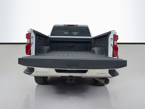 Used 2025 Chevrolet Silverado 2500 LT AWD/4WD image 31