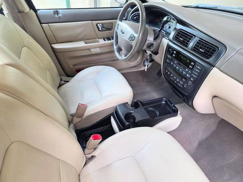 Used 2002 Ford Taurus SEL FWD image 16