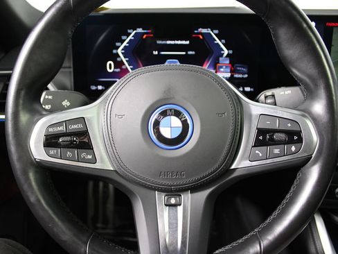 Used 2023 BMW i4 eDrive40 w/ M Sport Package RWD image 17