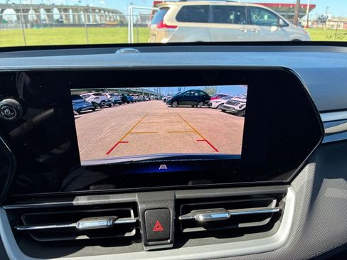 Used 2025 Chevrolet TrailBlazer LT FWD image 18