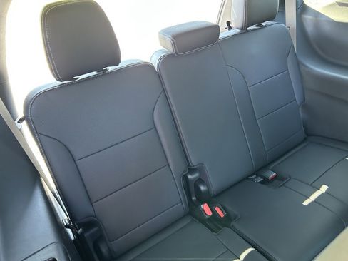 New 2026 Chevrolet Traverse LT image 43