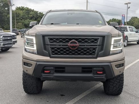 Used 2023 Nissan Titan PRO-4X w/ Pro-4x Convenience Package AWD/4WD image 8