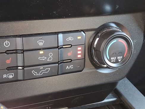 Certified 2020 Ford F150 XLT w/ Equipment Group 302A Luxury image 21