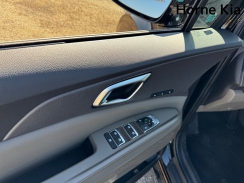 New 2026 Kia Carnival EX image 11