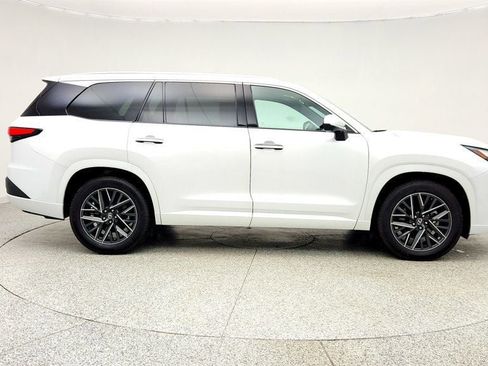 Used 2024 Lexus TX 350 FWD w/ Technology Package image 4