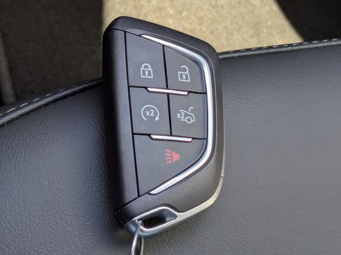 Certified 2023 Cadillac CT5 Luxury RWD image 30