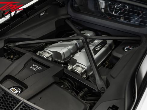 Used 2018 Audi R8 V10 image 49