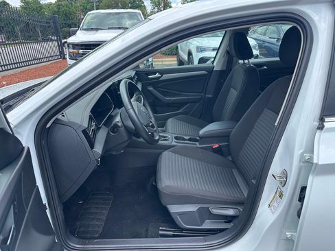 Used 2025 Volkswagen Jetta S FWD image 3
