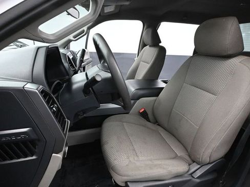 Used 2022 Ford F250 XLT w/ XLT Premium Package image 25