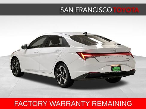 Used 2023 Hyundai Elantra Limited image 3