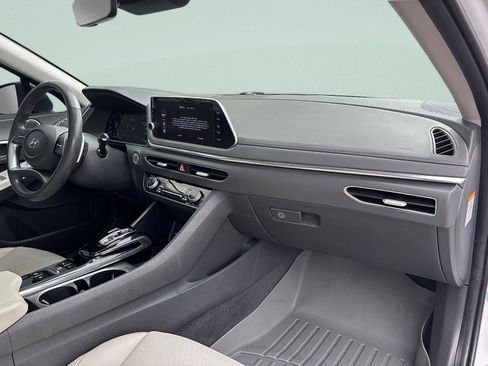 Used 2023 Hyundai Sonata Limited FWD image 41
