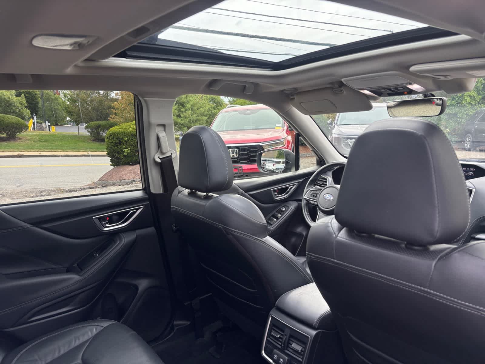 Used 2020 Subaru Forester Limited AWD/4WD image 29