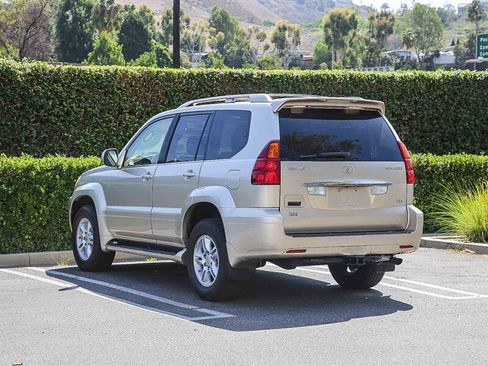 Used 2006 Lexus GX 470 image 7