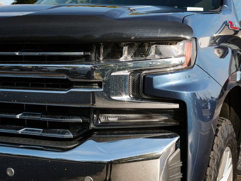 Used 2020 Chevrolet Silverado 1500 LTZ w/ LTZ Premium Package image 6