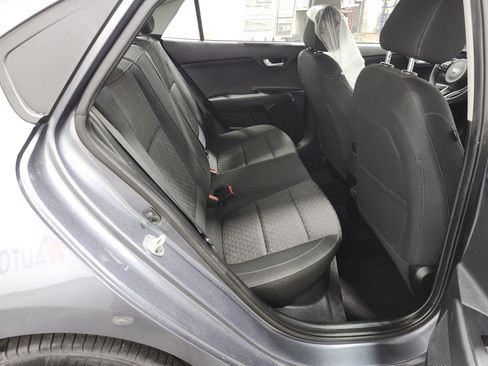 Used 2019 Kia Rio S image 17