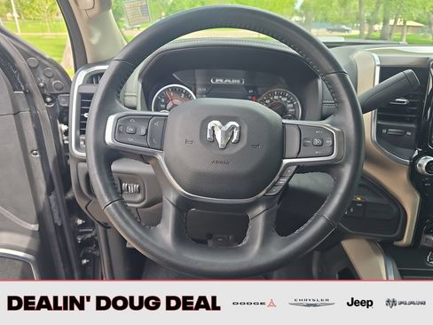Used 2024 RAM 2500 Laramie AWD/4WD image 15