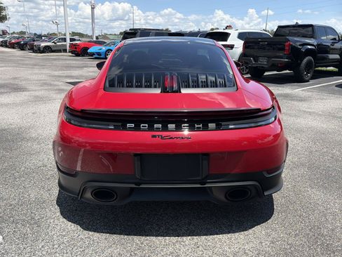 Used 2025 Porsche 911 Carrera RWD image 5