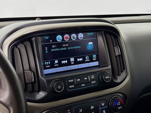 Used 2016 Chevrolet Colorado Z71 AWD/4WD image 16