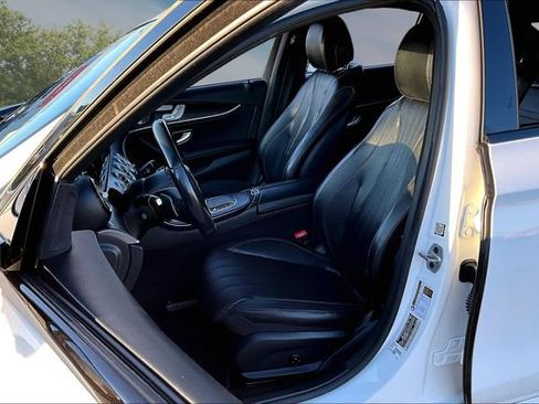 Used 2023 Mercedes-Benz E 350 Sedan image 21