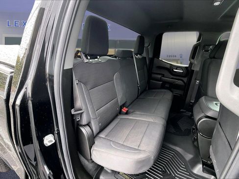 Used 2025 Chevrolet Silverado 1500 Custom image 23