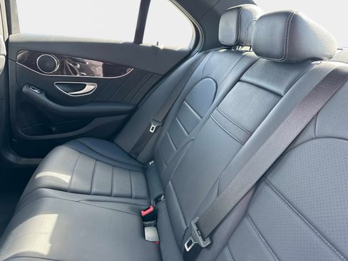 Used 2018 Mercedes-Benz C 300 Sedan image 13