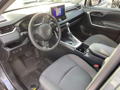 Certified 2023 Toyota RAV4 LE image 20