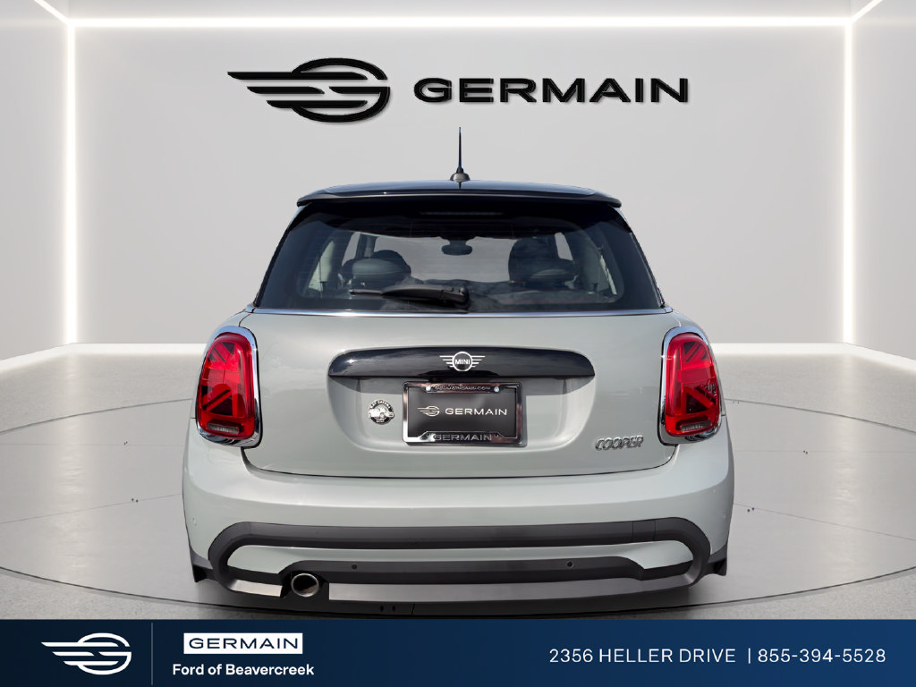 Used 2023 MINI Cooper 2-Door Hardtop FWD image 7