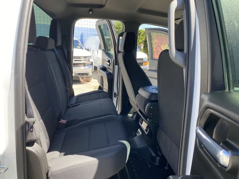 Used 2022 Chevrolet Silverado 1500 W/T w/ Trailering Package RWD image 22
