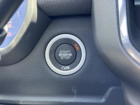 New 2026 RAM 2500 Laramie AWD/4WD image 47
