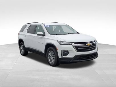 Used 2022 Chevrolet Traverse LT