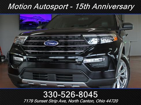 Used 2020 Ford Explorer XLT w/ Equipment Group 202A AWD/4WD image 59