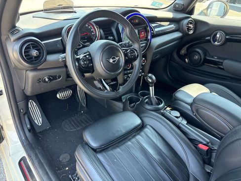 Used 2019 MINI Cooper John Cooper Works w/ Signature Upholstery Package FWD image 9