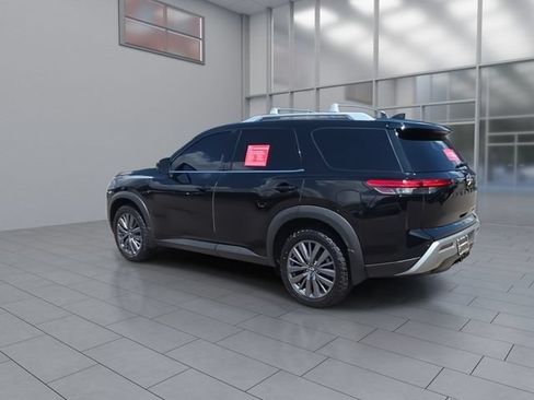 Certified 2023 Nissan Pathfinder SL w/ SL Premium Package AWD/4WD image 6