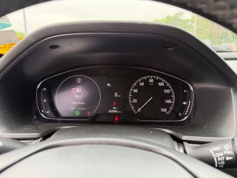 Used 2022 Honda Accord Sport image 9