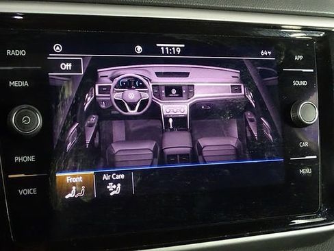 Used 2022 Volkswagen Atlas Cross Sport SE image 35