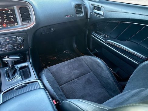 Used 2022 Dodge Charger Scat Pack RWD image 24