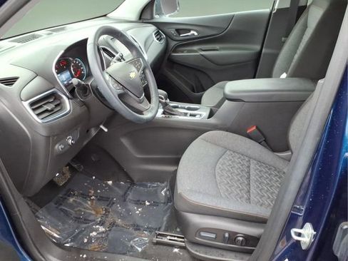 Used 2023 Chevrolet Equinox LT image 11