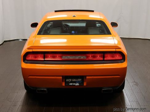 Used 2014 Dodge Challenger R/T Plus image 12