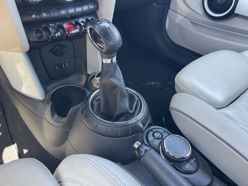 Used 2016 MINI Cooper S FWD image 11