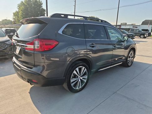 Used 2022 Subaru Ascent Limited AWD/4WD image 6