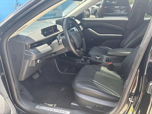 Used 2022 Ford Mustang Mach-E Premium RWD image 7