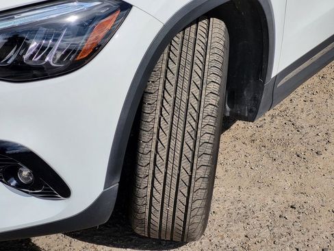 Used 2025 Mercedes-Benz GLA 250 4MATIC image 11