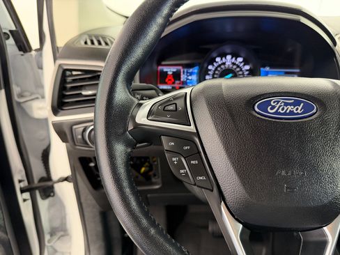Used 2023 Ford Edge SEL w/ Sport Appearance Package AWD/4WD image 15